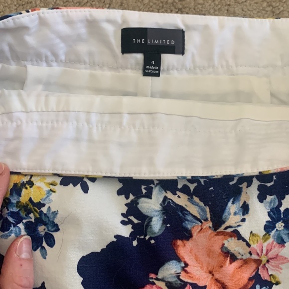 Skirt - Picture 3 of 3